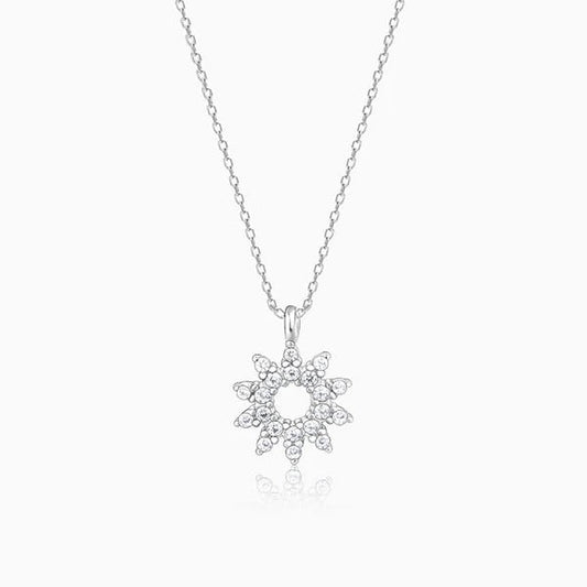 Sliver Sparkling Floral Pendant With Link Chain